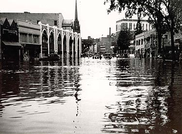 Bedford Street looking south towards Broad Street