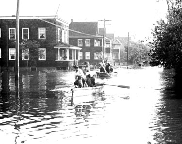 South End, corner of Manor Street & Dyke Lane