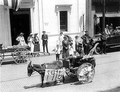 Louis Altman in 275th Anniversary Parade, 1916