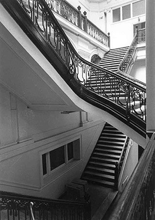 Old Town Hall 1988, Staircase