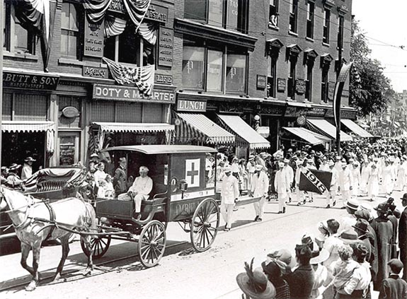 Memorial day Parade 1919 on Main Street