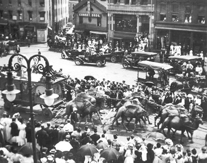 Ringling Brothers Circus Parade at Central Park and Main Street