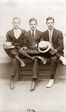 Leon Sloat, Elmer Weed, G. Mays